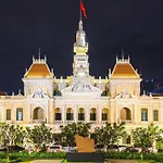Tuan Viet Hotel Dinh Tien Hoang