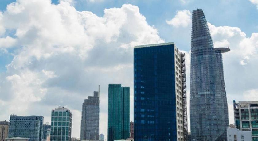 Tuan Viet Dinh Tien Hoang Khách sạn